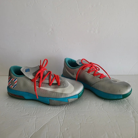 Nike KD women's sneakers size 6.5 - Picture 1 of 7